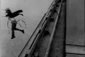 Pipe Smoker And Inventor of Modern Bungee Jumping Dies Aged 78
